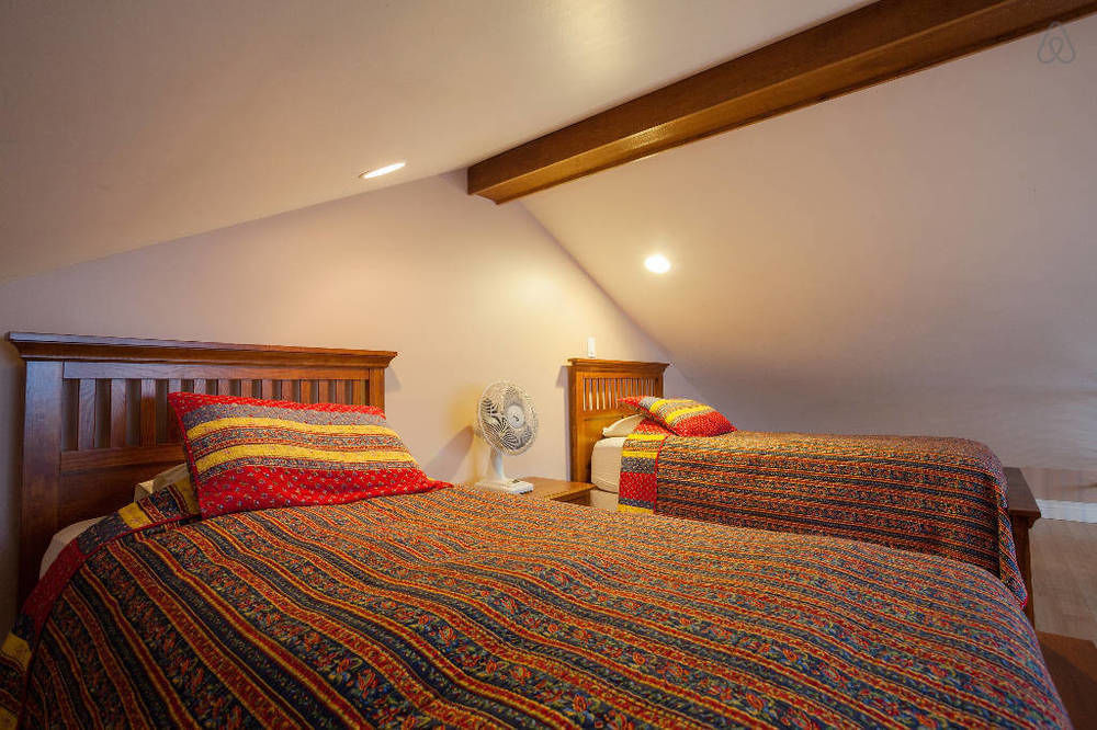 Birds Of A Feather Victoria Oceanfront Studio Suites Colwood Extérieur photo